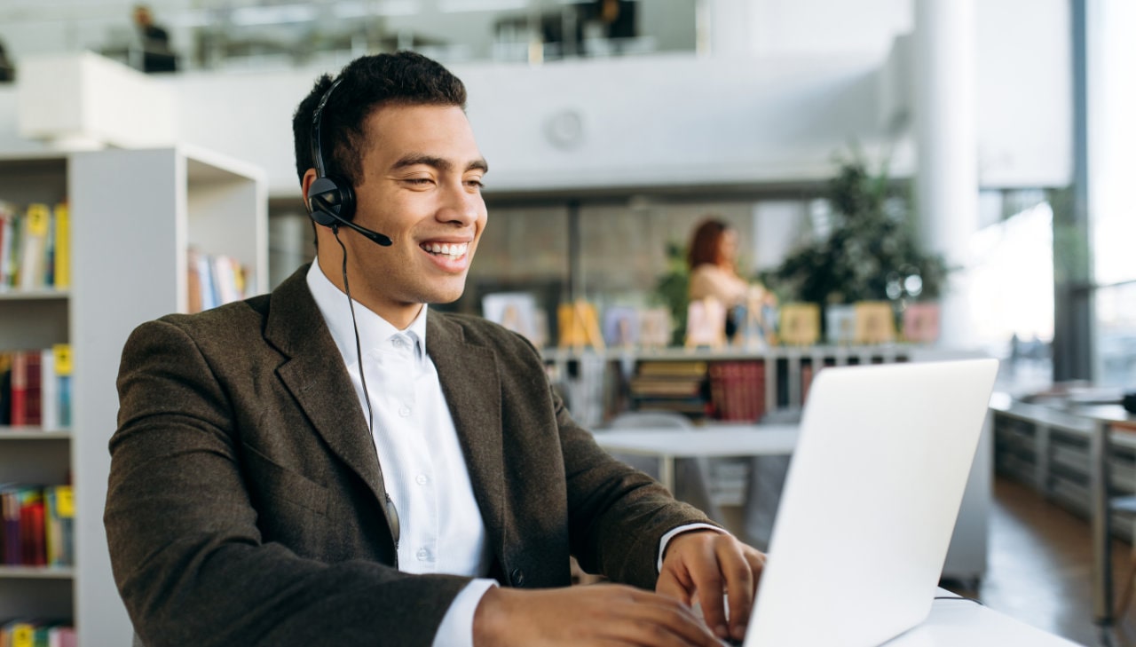 Setting Up a Productive Working Relationship With a Virtual Assistant